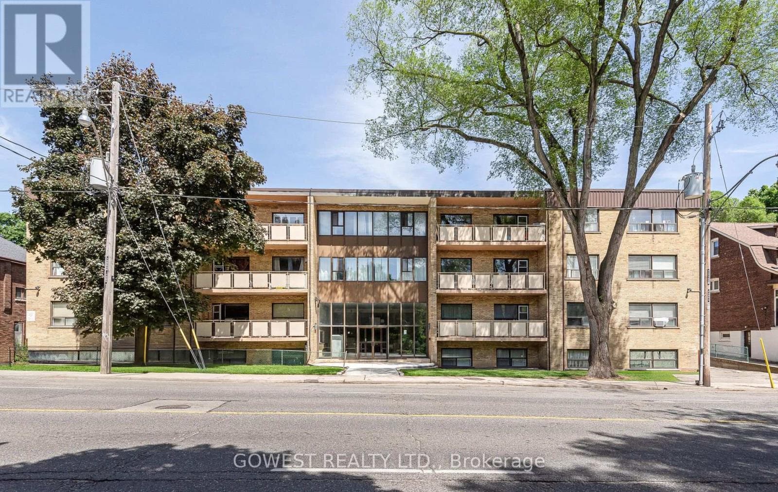 306- 205 Keele Street