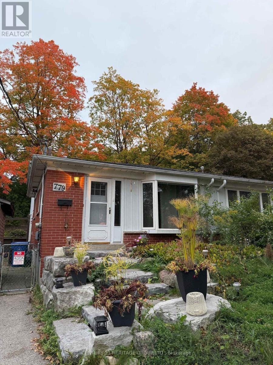 Main- 779 Greenfield Crescent