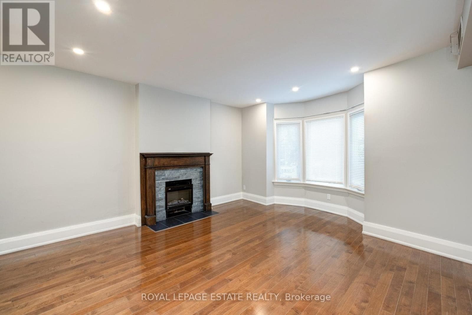 Single Family at Upper- 322 Silver Birch Avenue, Toronto (The Beaches), Ontario - Photo 6 - RE/MAX Garden City Realty
