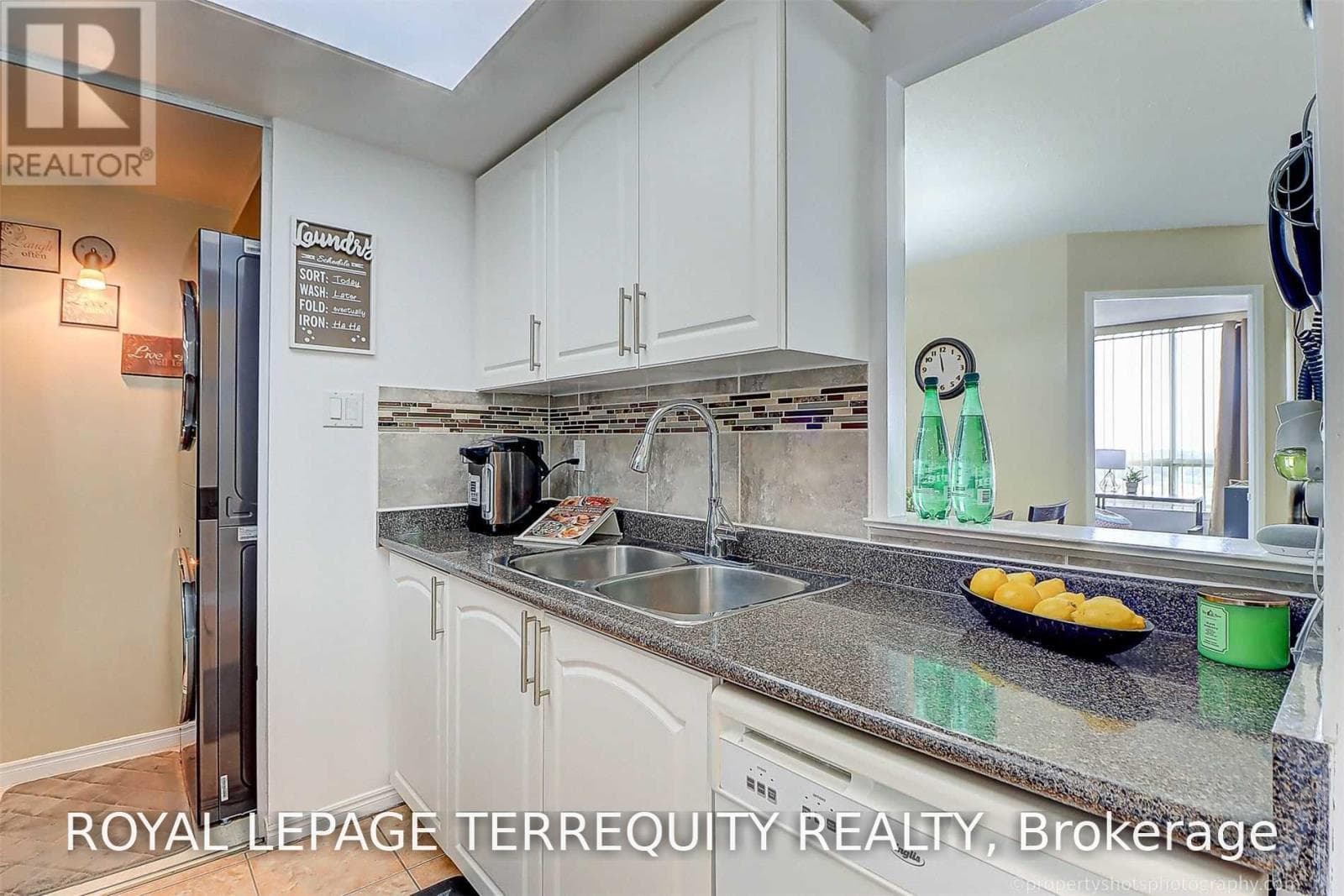 Single Family at 1710- 5 Greystone Walk Drive, Toronto (Kennedy Park), Ontario - Photo 8 - RE/MAX Garden City Realty