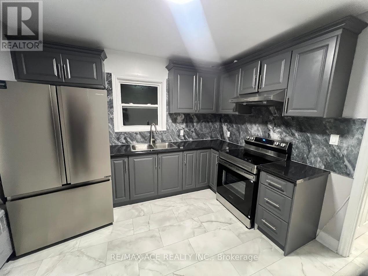2- 21 Towpath Road