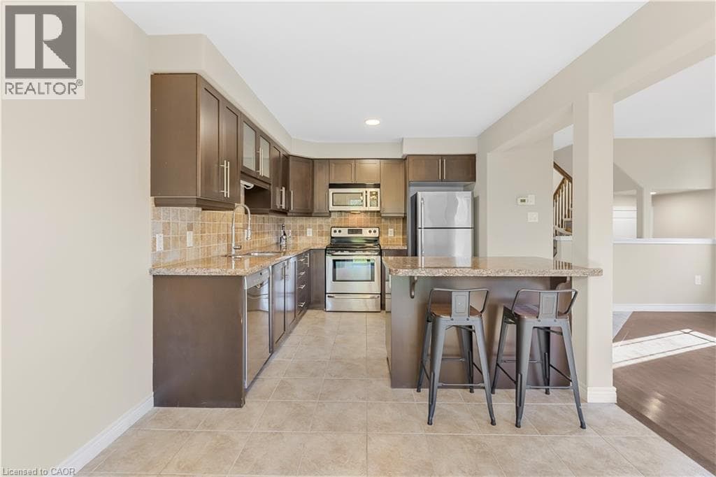 Single Family at 4891 ADAM Court, Beamsville, Ontario - Photo 10 - RE/MAX Garden City Realty