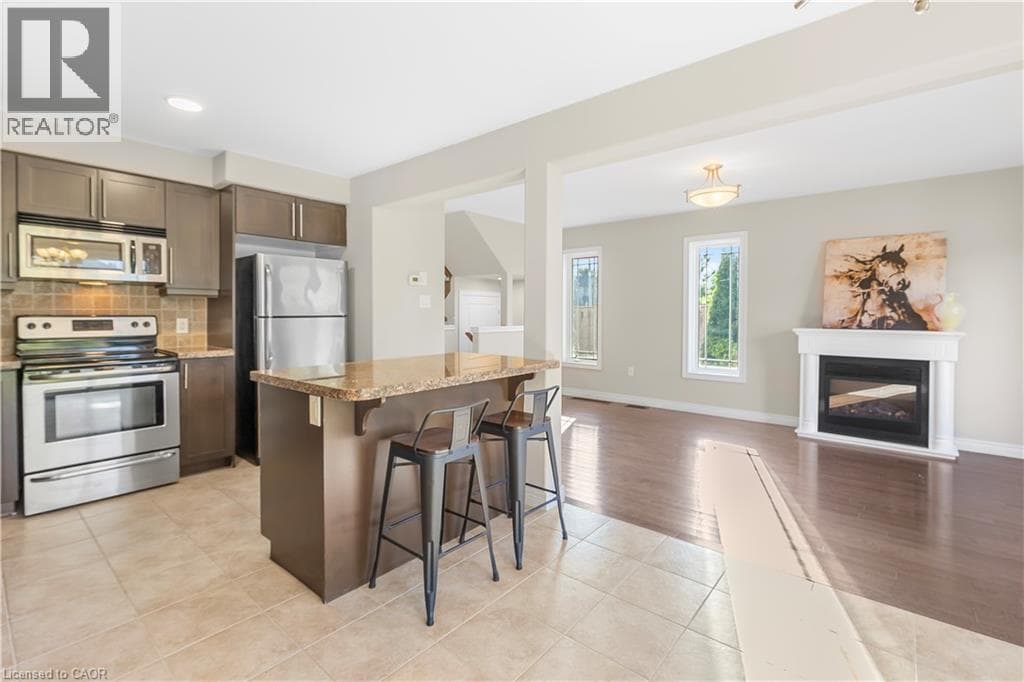 Single Family at 4891 ADAM Court, Beamsville, Ontario - Photo 9 - RE/MAX Garden City Realty