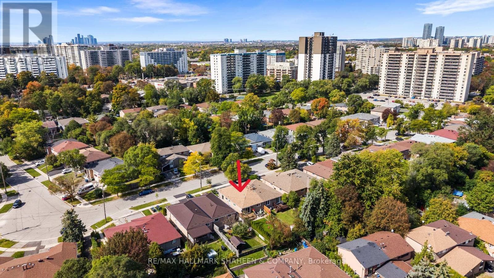 Single Family at 44 Elise Terrace, Toronto (Newtonbrook West), Ontario - Photo 7 - RE/MAX Garden City Realty