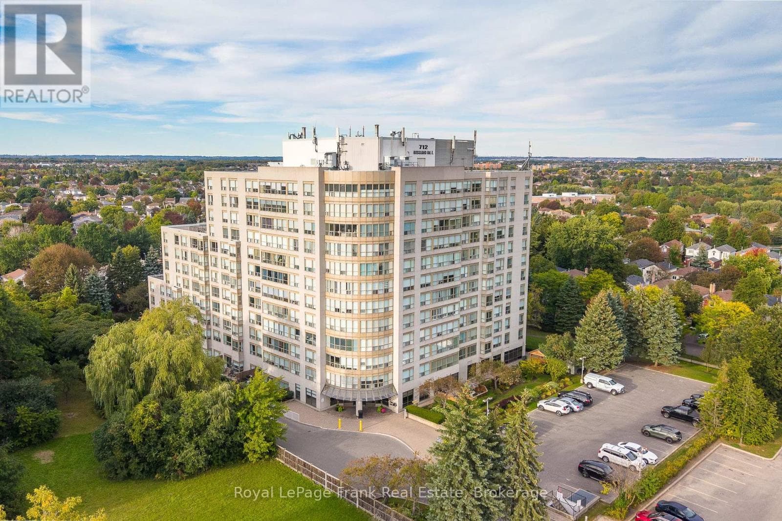 602- 712 Rossland Road