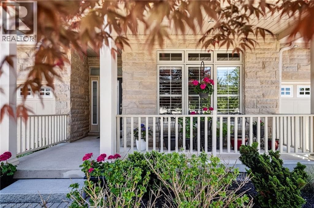 Single Family at 2- 35 SCULLERS Way, St. Catharines, Ontario - Photo 5 - RE/MAX Garden City Realty