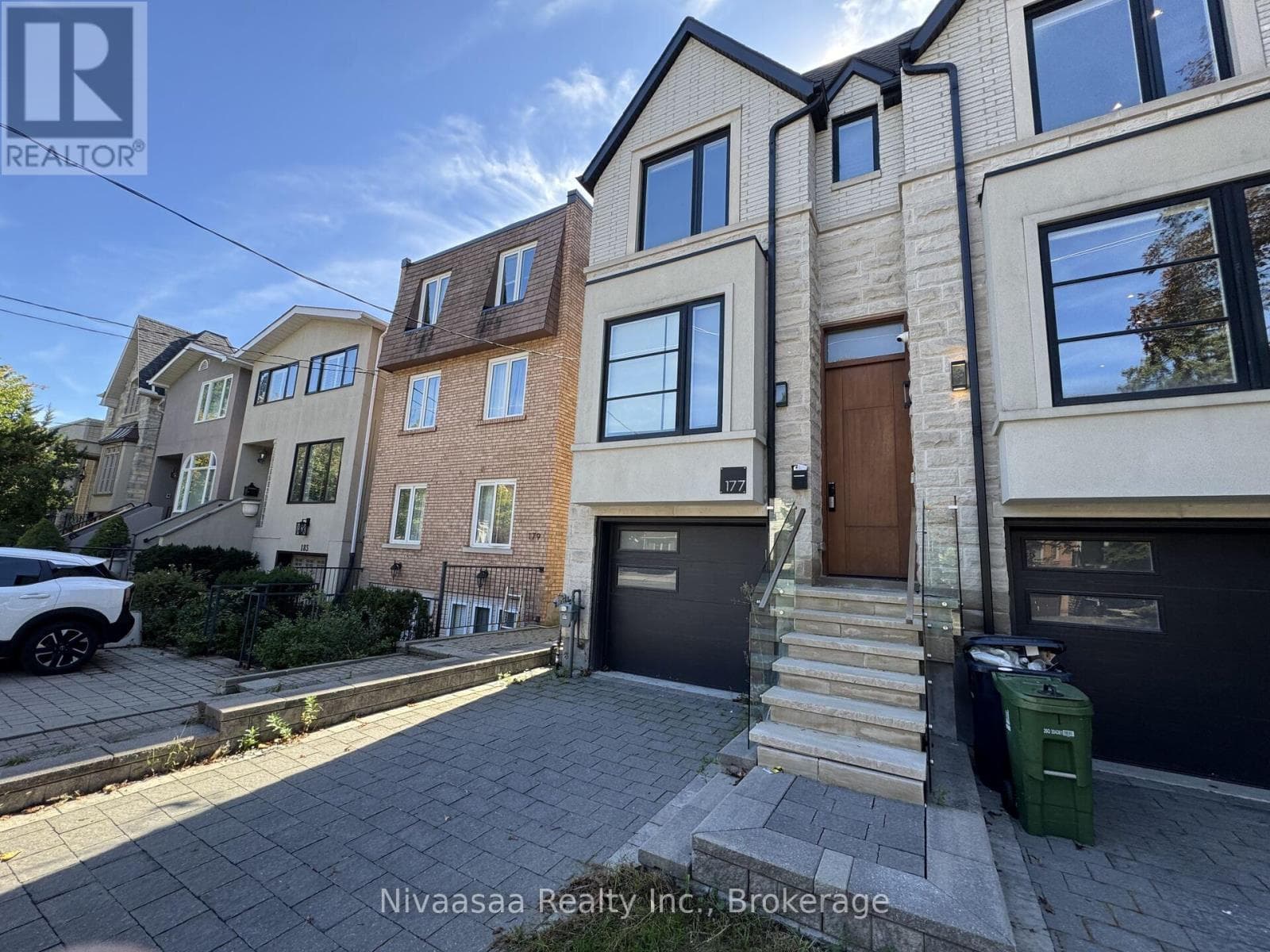Single Family at 177 Ranleigh Avenue, Toronto (Lawrence Park North), Ontario - Photo 3 - RE/MAX Garden City Realty