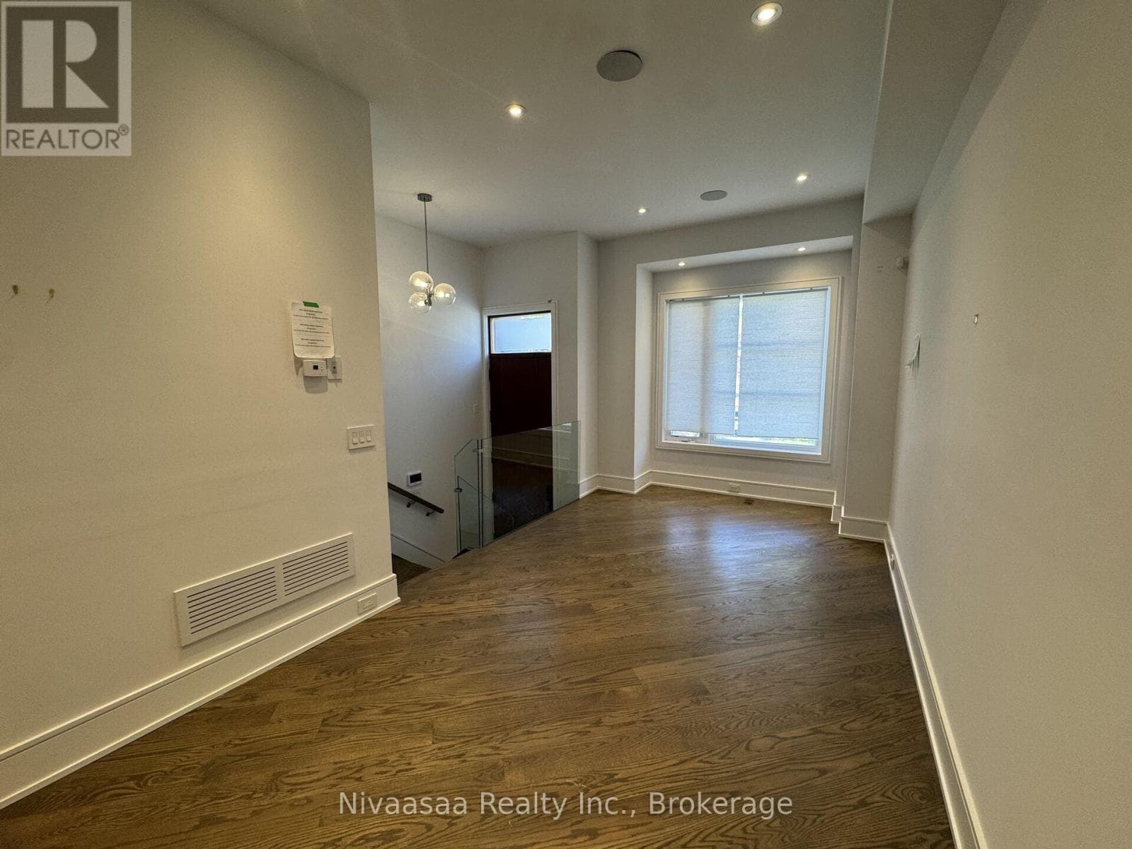 Single Family at 177 Ranleigh Avenue, Toronto (Lawrence Park North), Ontario - Photo 5 - RE/MAX Garden City Realty