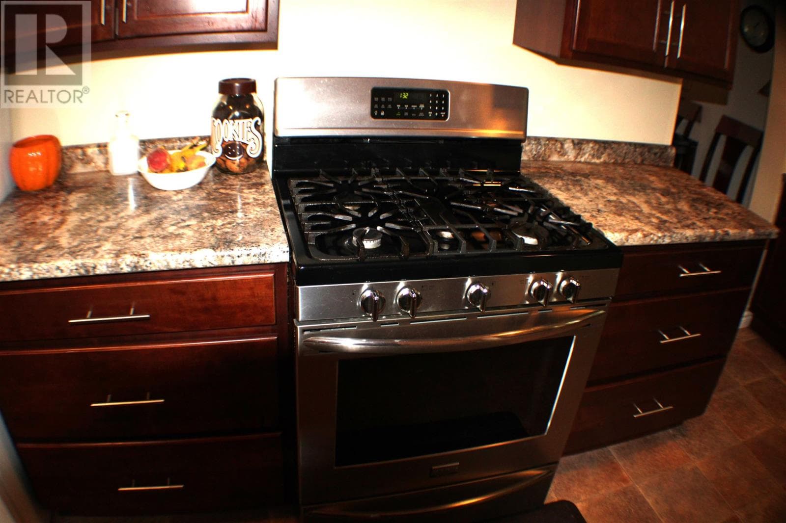 Single Family at , Sault Ste Marie, Ontario - Photo 4 - RE/MAX Garden City Realty