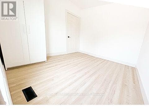 Multi-family at Apt 2- 859 Dundas Street, London East (East L), Ontario - Photo 10 - RE/MAX Garden City Realty