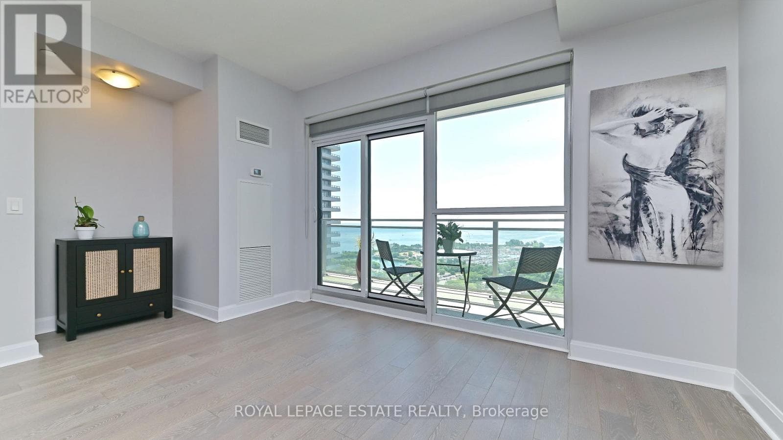 Single Family at 2901- 33 Shore Breeze Drive, Toronto (Mimico), Ontario - Photo 9 - RE/MAX Garden City Realty