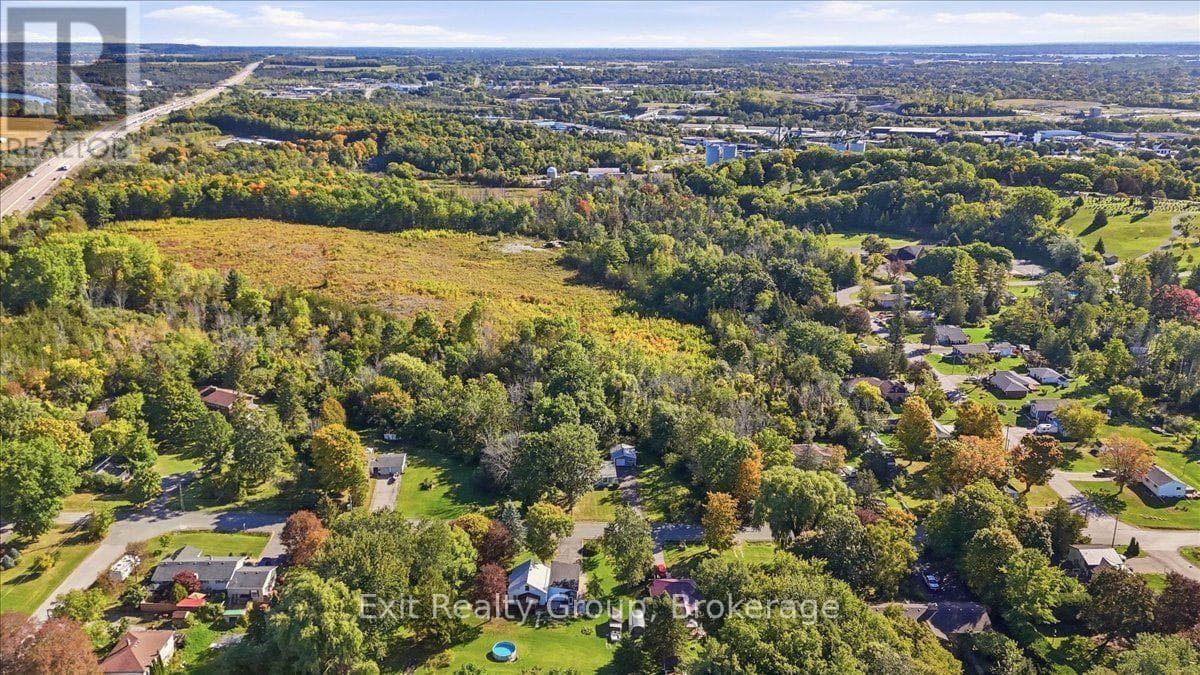 Single Family at 129 Harcourt Road, Quinte West (Murray Ward), Ontario - Photo 2 - RE/MAX Garden City Realty