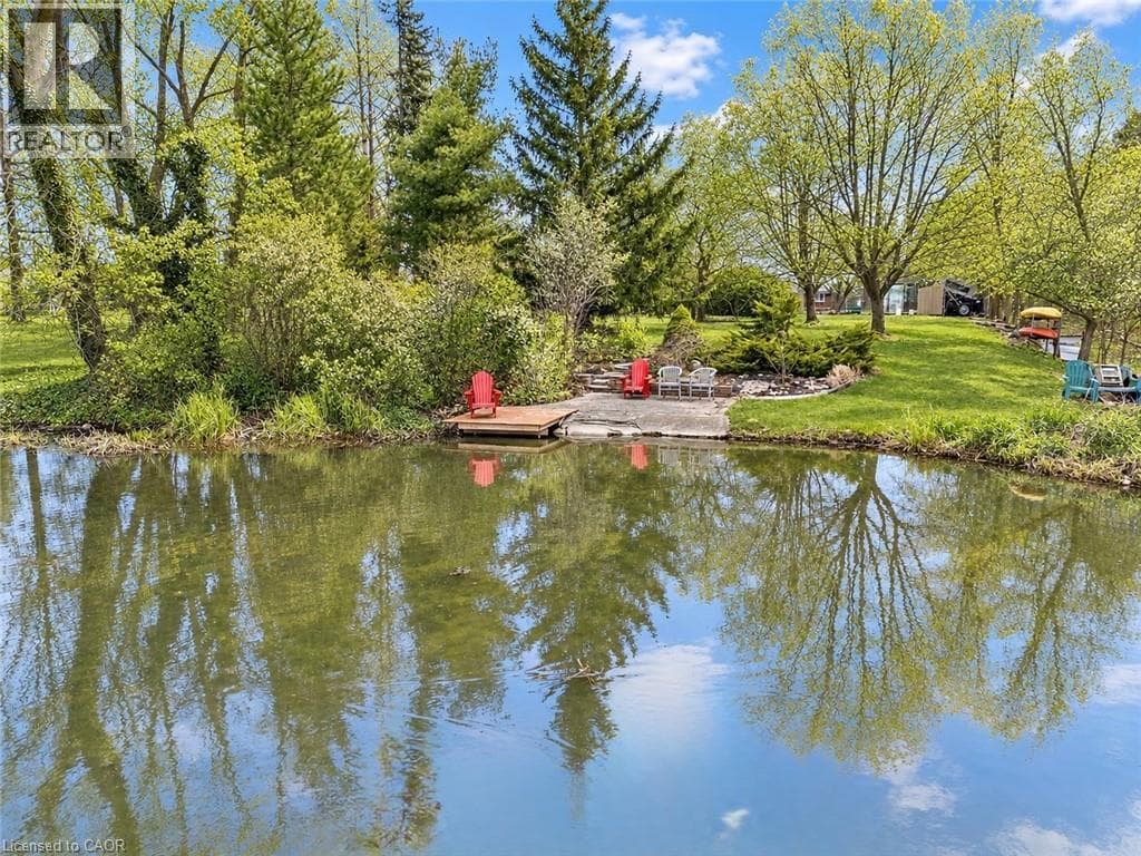 Single Family at 1302 FOUR MILE CREEK Road, Niagara-on-the-Lake, Ontario - Photo 5 - RE/MAX Garden City Realty
