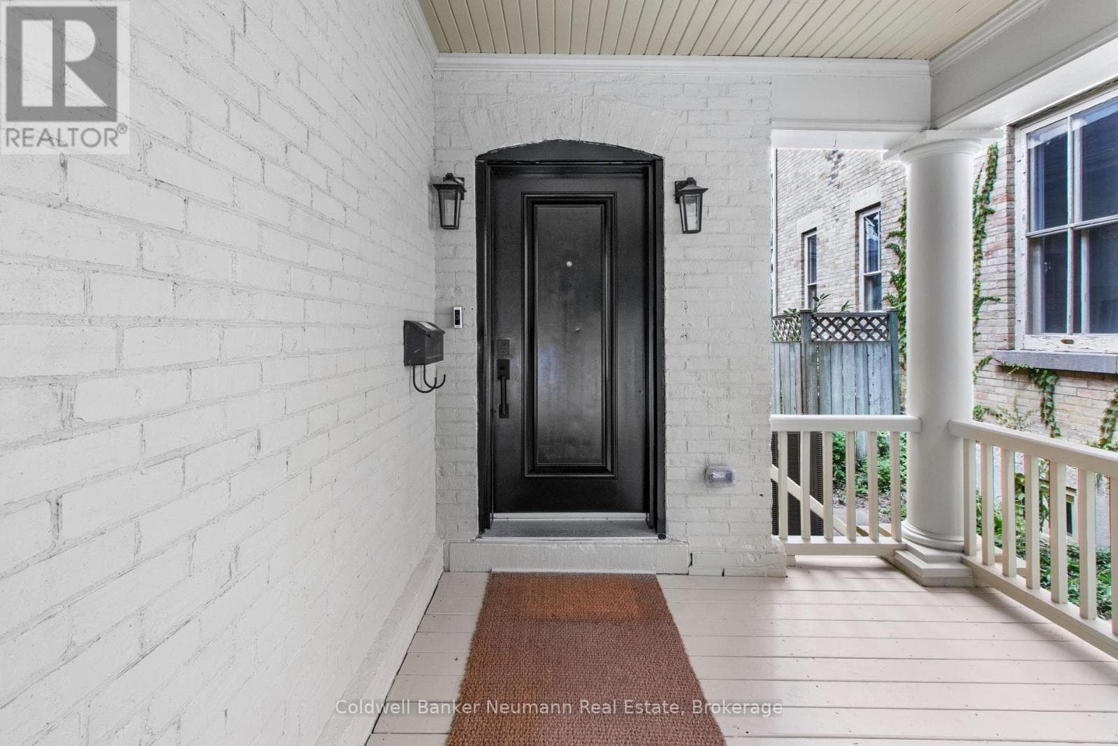 Single Family at 41 LIVERPOOL Street, Guelph (Downtown), Ontario - Photo 4 - RE/MAX Garden City Realty