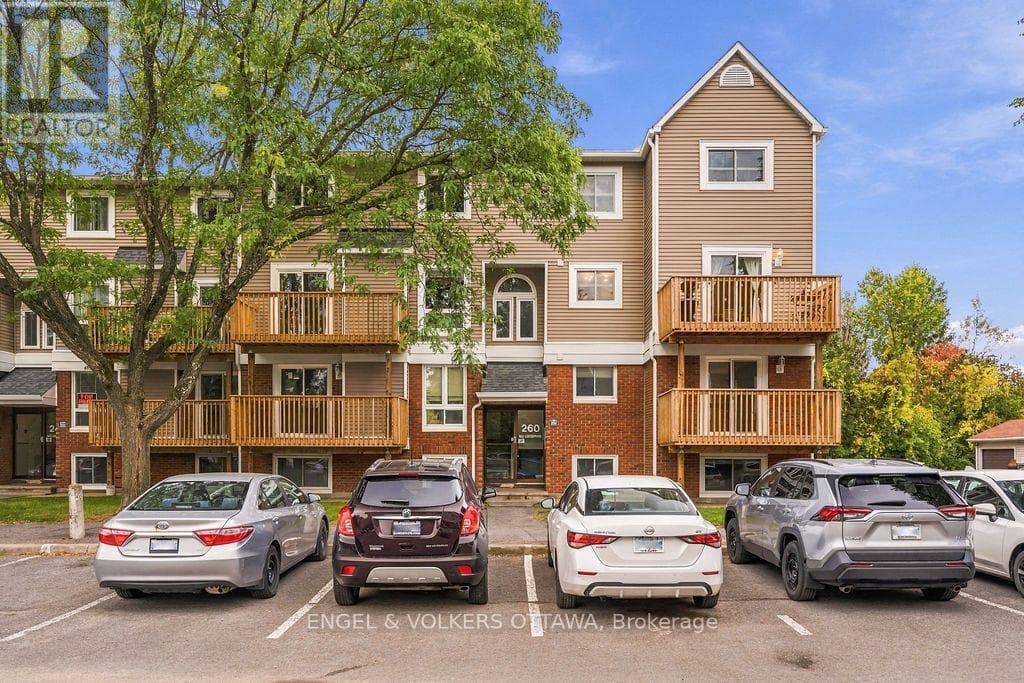8- 260 Fenerty Court