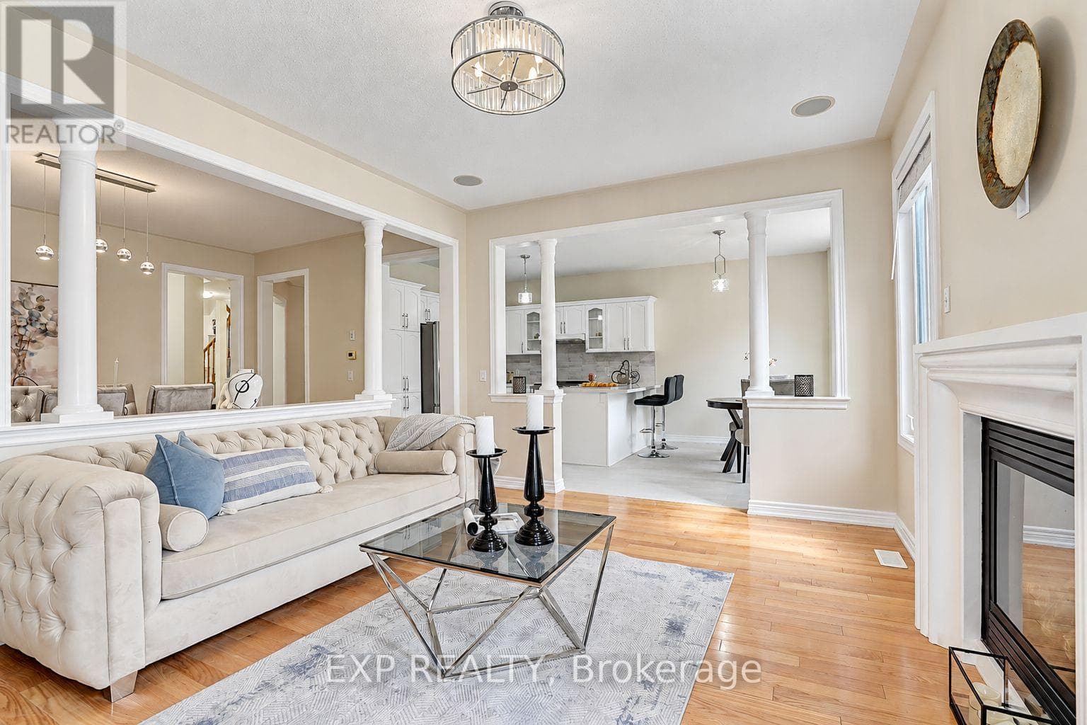 Single Family at 240 Aspenwood Drive, Newmarket (Woodland Hill), Ontario - Photo 10 - RE/MAX Garden City Realty