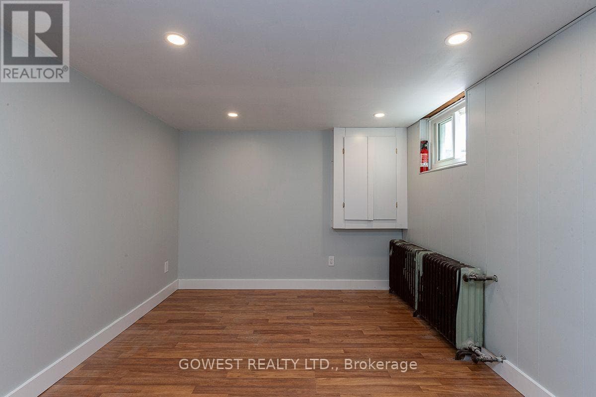 Single Family at 2- 480 Jane Street, Toronto (Runnymede-Bloor West Village), Ontario - Photo 5 - RE/MAX Garden City Realty