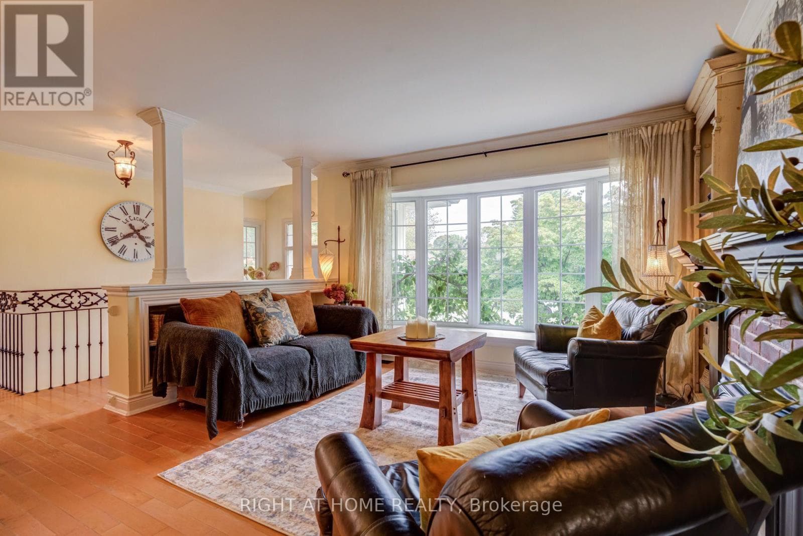 Single Family at 1627 Rometown Drive, Mississauga (Lakeview), Ontario - Photo 5 - RE/MAX Garden City Realty