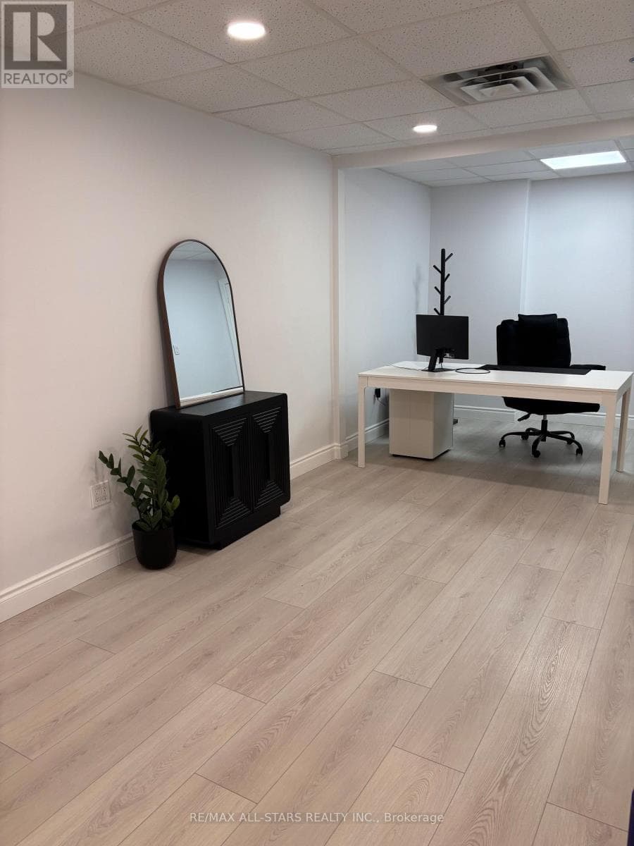 Retail at 3B- 38 Wellington Street, Aurora (Aurora Village), Ontario - Photo 3 - RE/MAX Garden City Realty