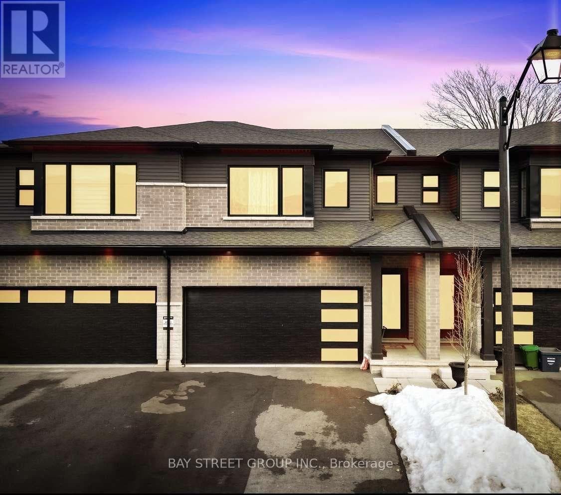 80- 4552 Portage Road