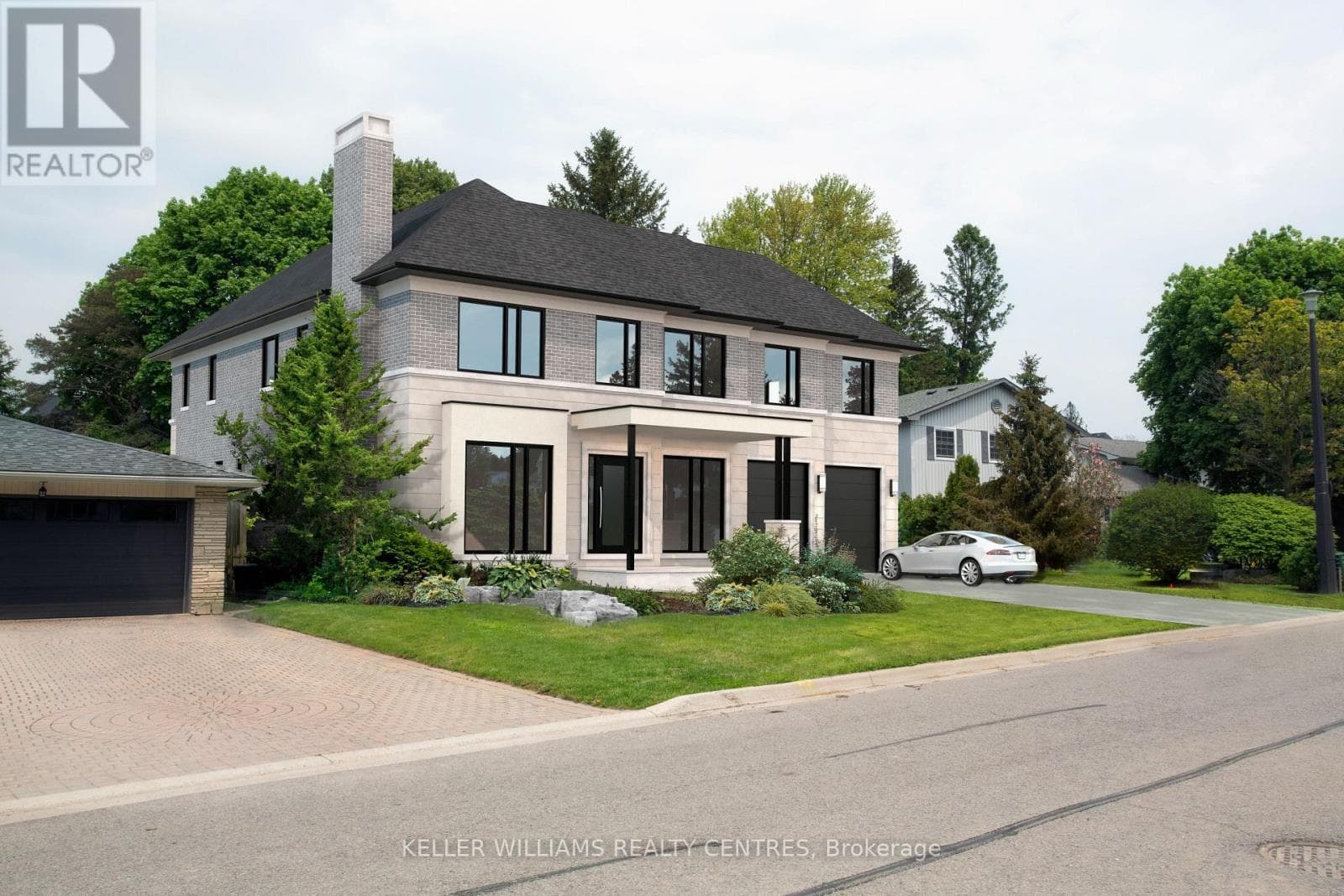 10 Hawthorne Lane