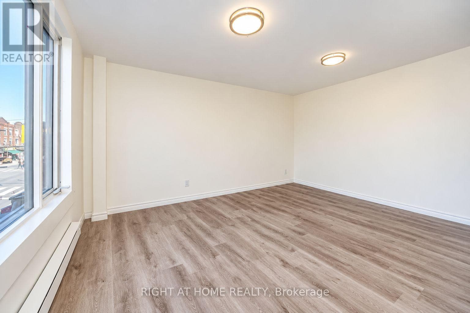 Single Family at Upper- 843 Danforth Avenue, Toronto (Blake-Jones), Ontario - Photo 6 - RE/MAX Garden City Realty