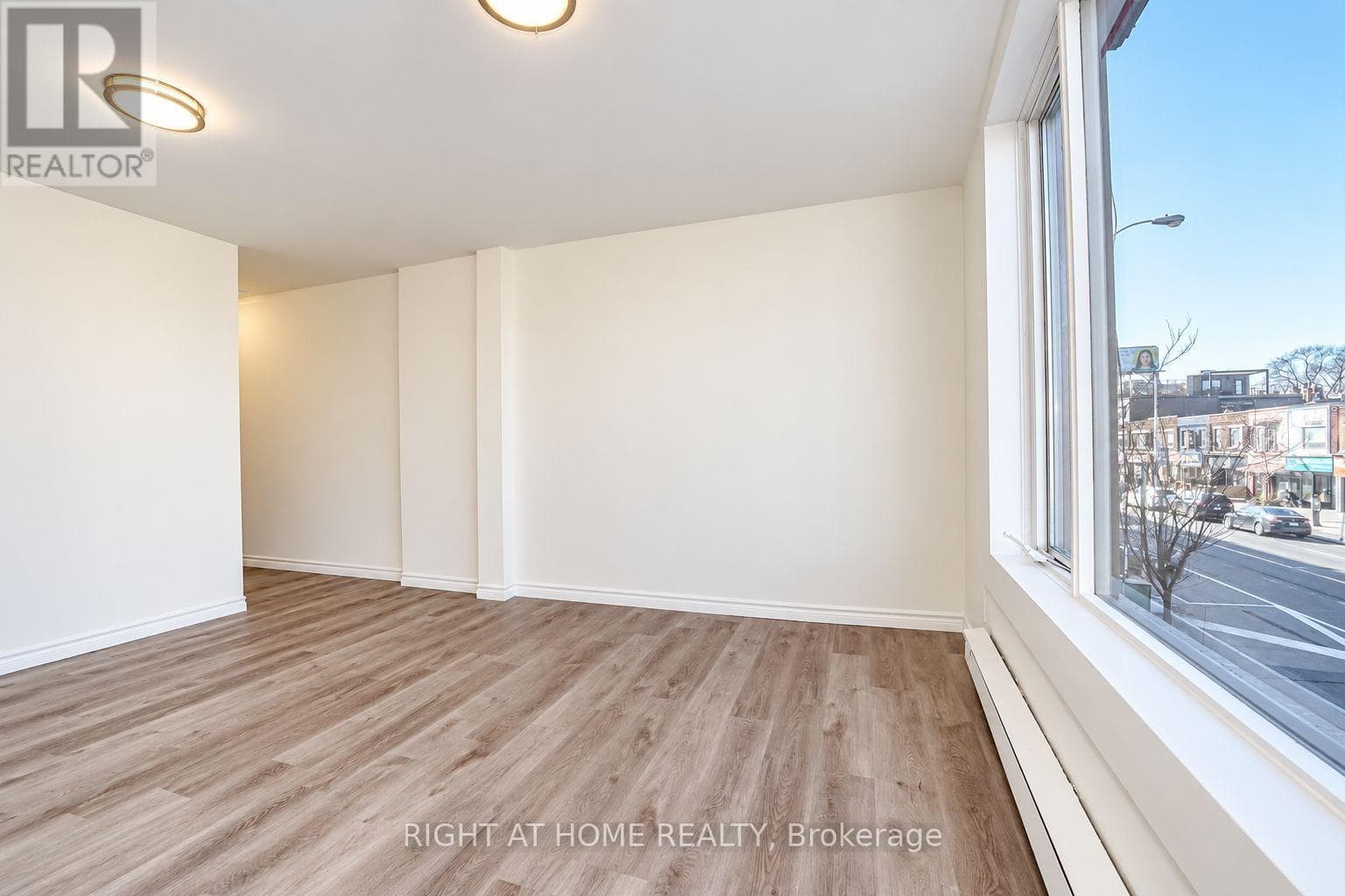 Single Family at Upper- 843 Danforth Avenue, Toronto (Blake-Jones), Ontario - Photo 7 - RE/MAX Garden City Realty