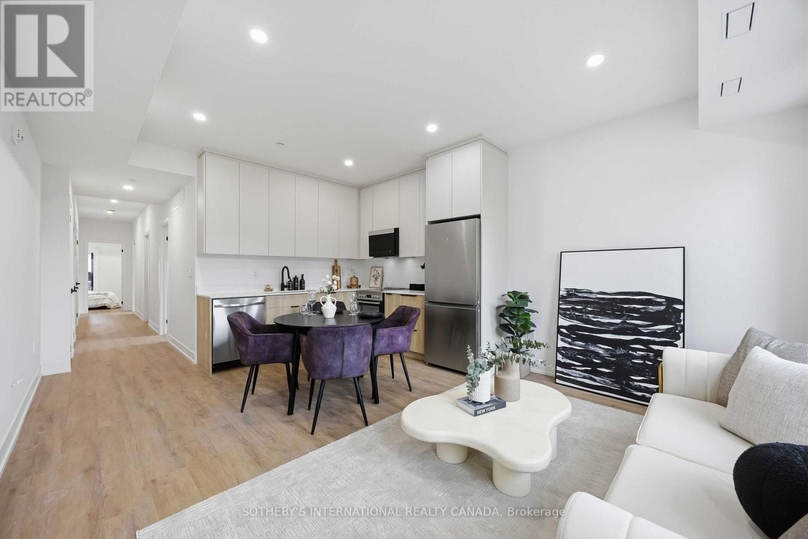 Multi-family at 1- 207 Connaught Avenue, Toronto (Newtonbrook West), Ontario - Photo 4 - RE/MAX Garden City Realty