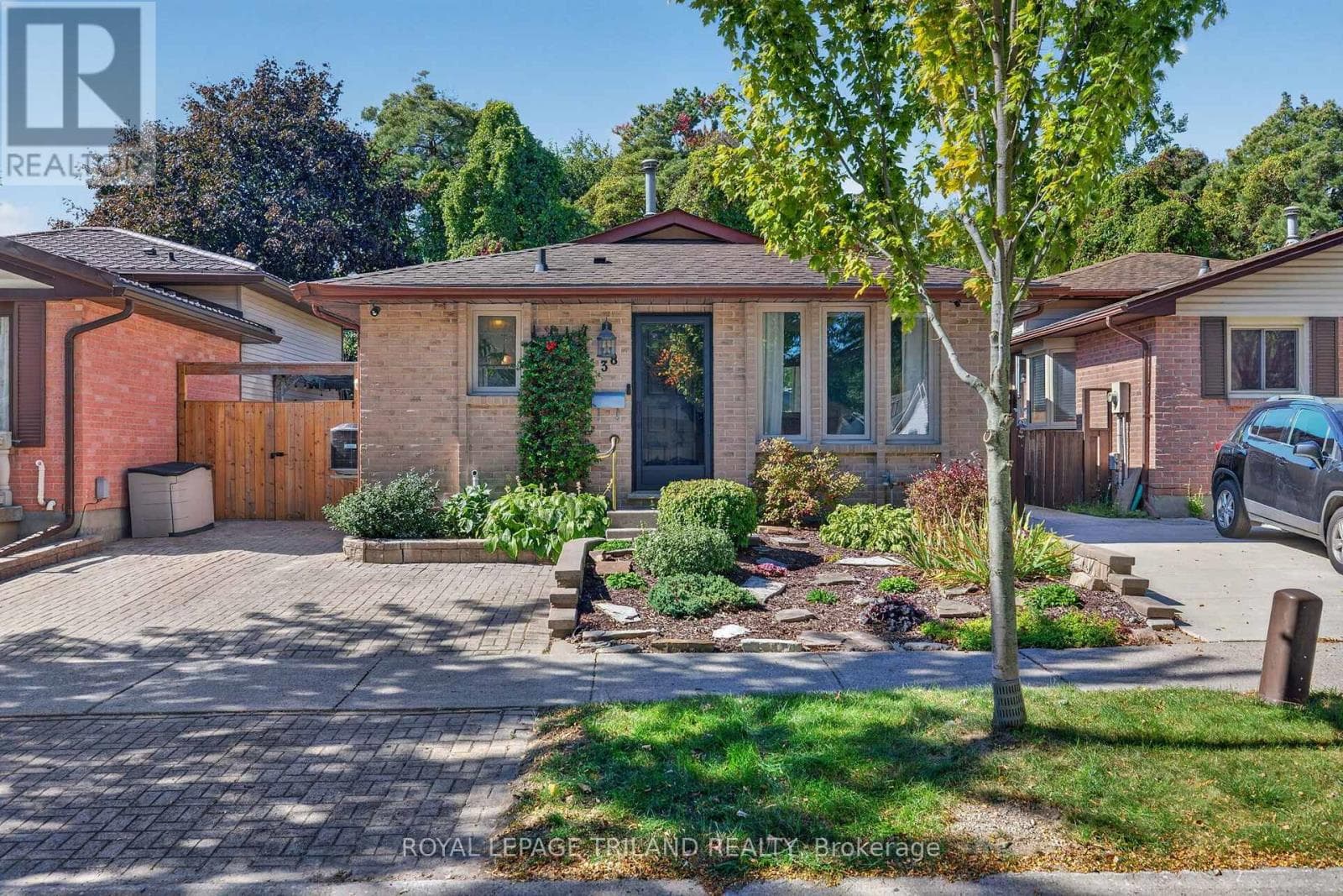 38 Caprice Crescent