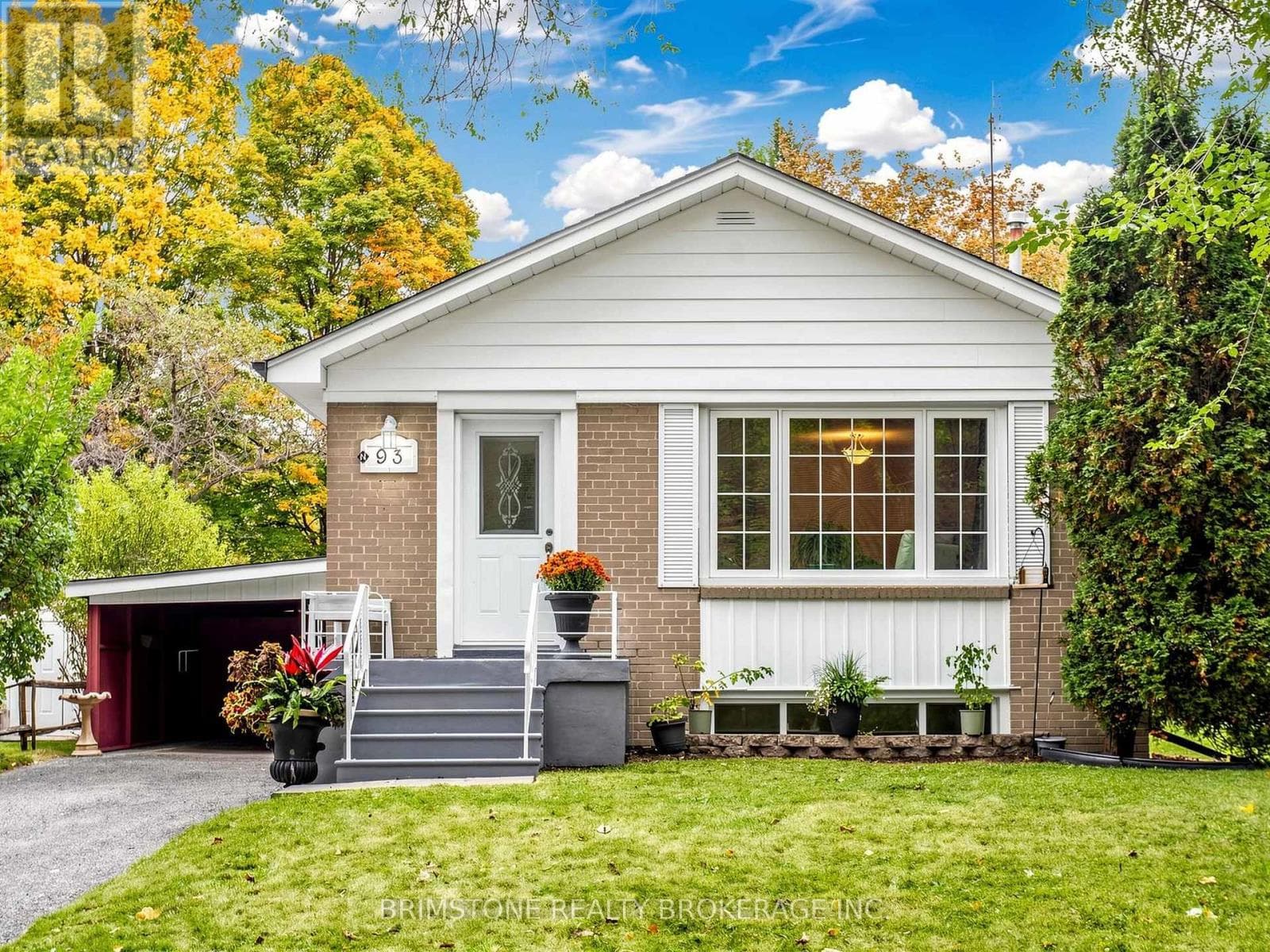 93 Bayview Parkway