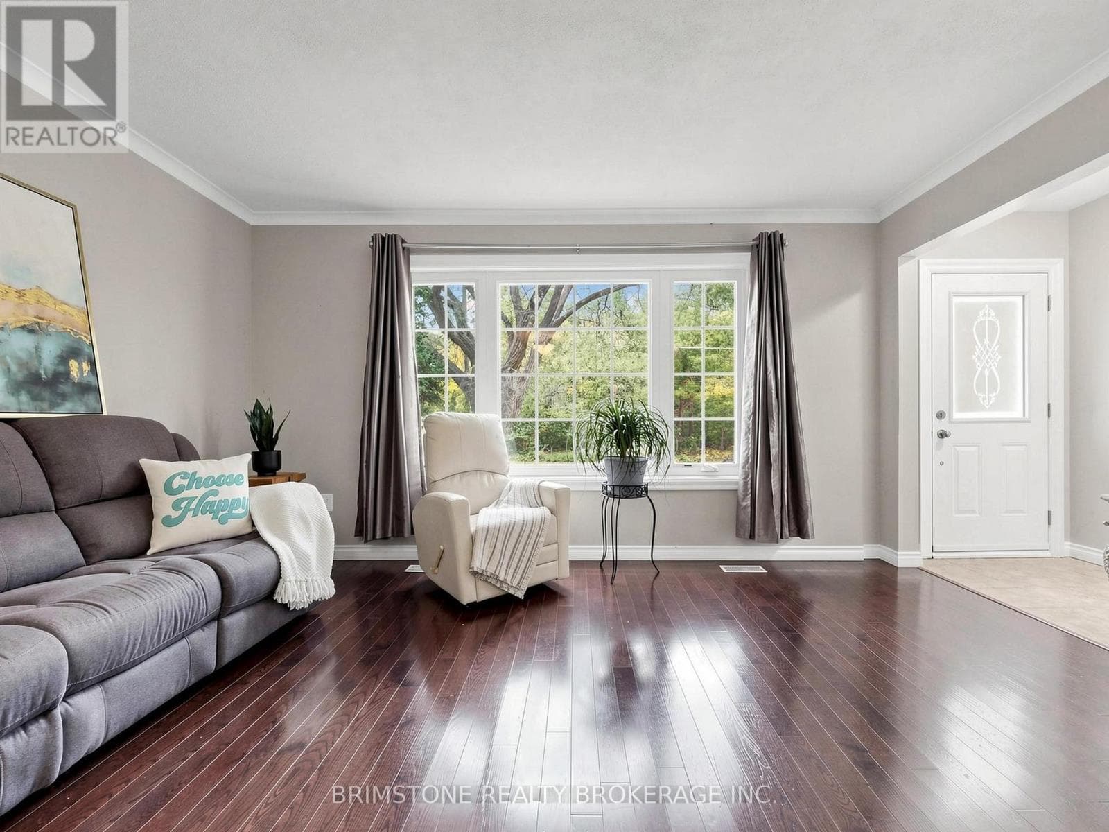 Single Family at 93 Bayview Parkway, Newmarket (Huron Heights-Leslie Valley), Ontario - Photo 5 - RE/MAX Garden City Realty
