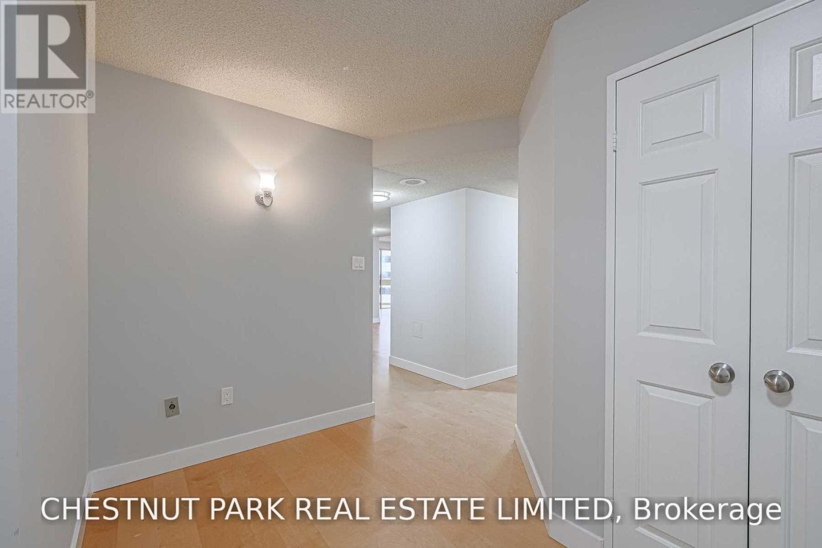Single Family at 1506- 131 Beecroft Road, Toronto (Lansing-Westgate), Ontario - Photo 7 - RE/MAX Garden City Realty
