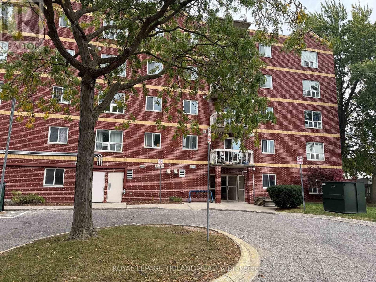 305- 626 First Street