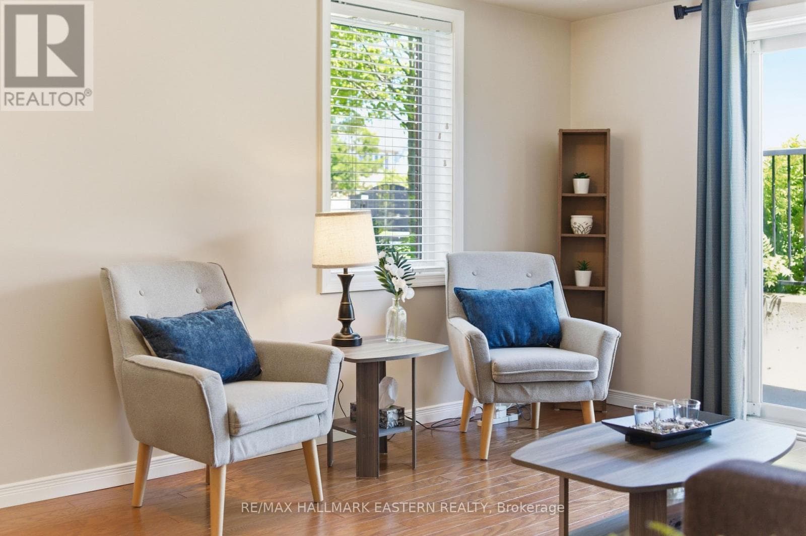 Single Family at 101- 300 Spillsbury Drive, Peterborough (Otonabee Ward 1), Ontario - Photo 6 - RE/MAX Garden City Realty