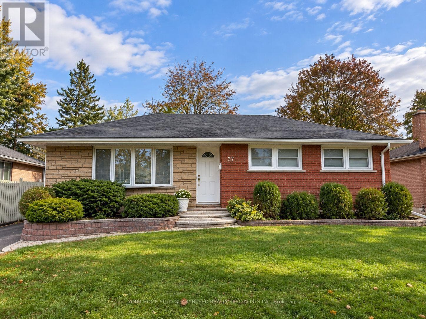 Main Floor- 37 Downsview Drive