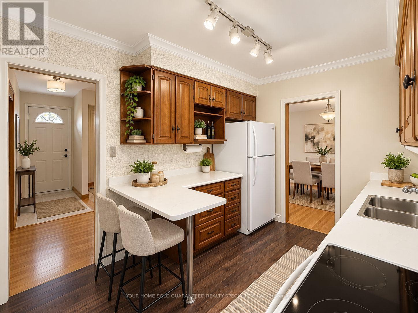 Single Family at Main Floor- 37 Downsview Drive, Barrie (Codrington), Ontario - Photo 2 - RE/MAX Garden City Realty