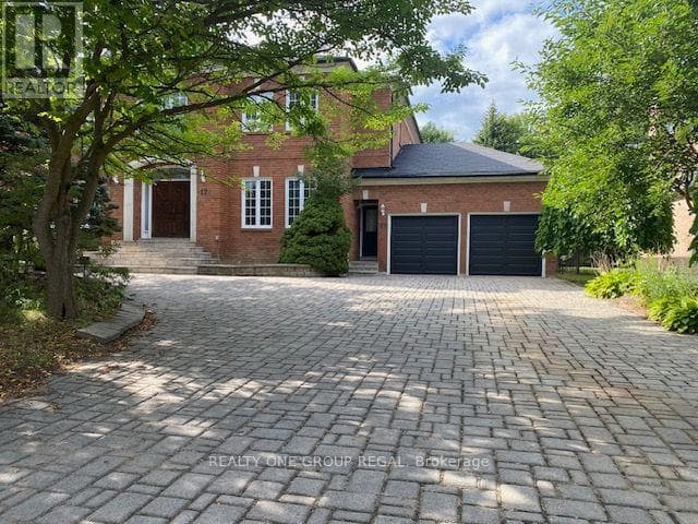 17 Dunloe Road