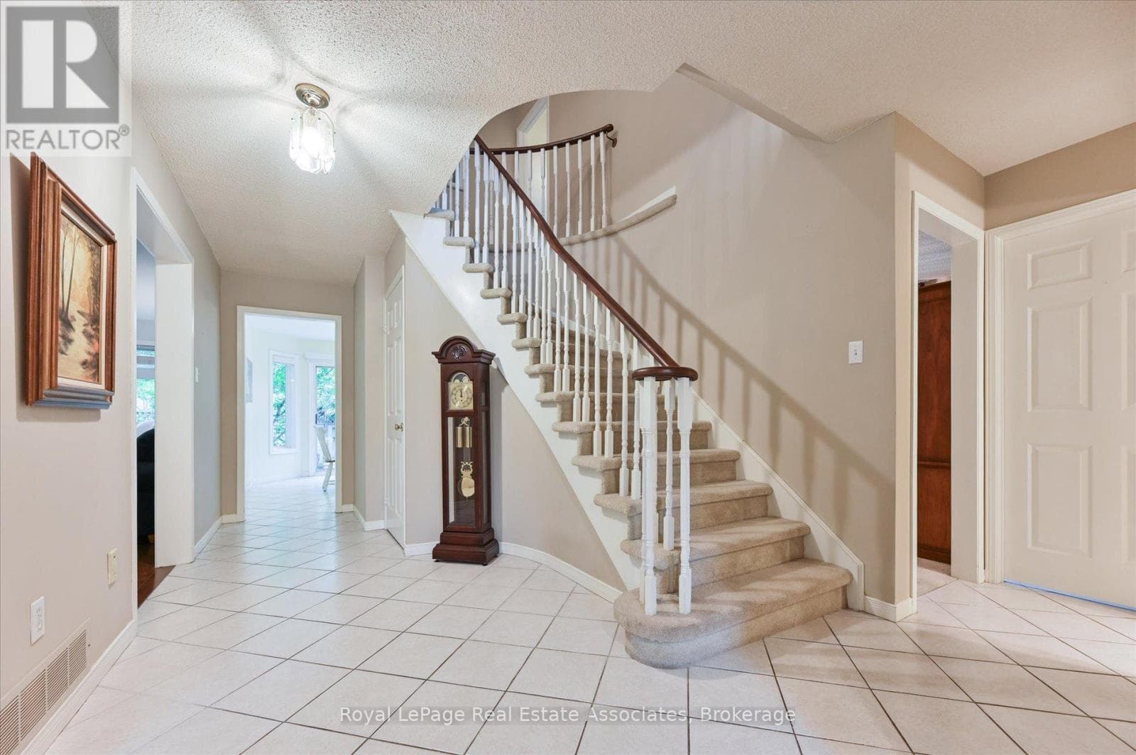Single Family at 7164 Danton Promenade, Mississauga (Meadowvale), Ontario - Photo 7 - RE/MAX Garden City Realty