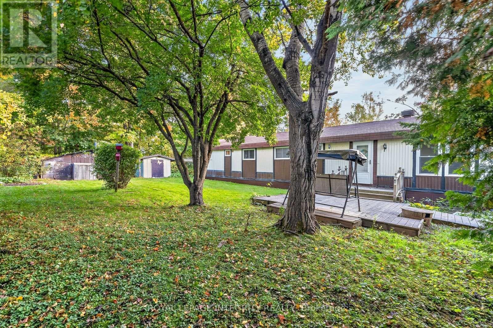 Single Family at 32- 7481 Mitch Owens Road, Ottawa, Ontario - Photo 7 - RE/MAX Garden City Realty