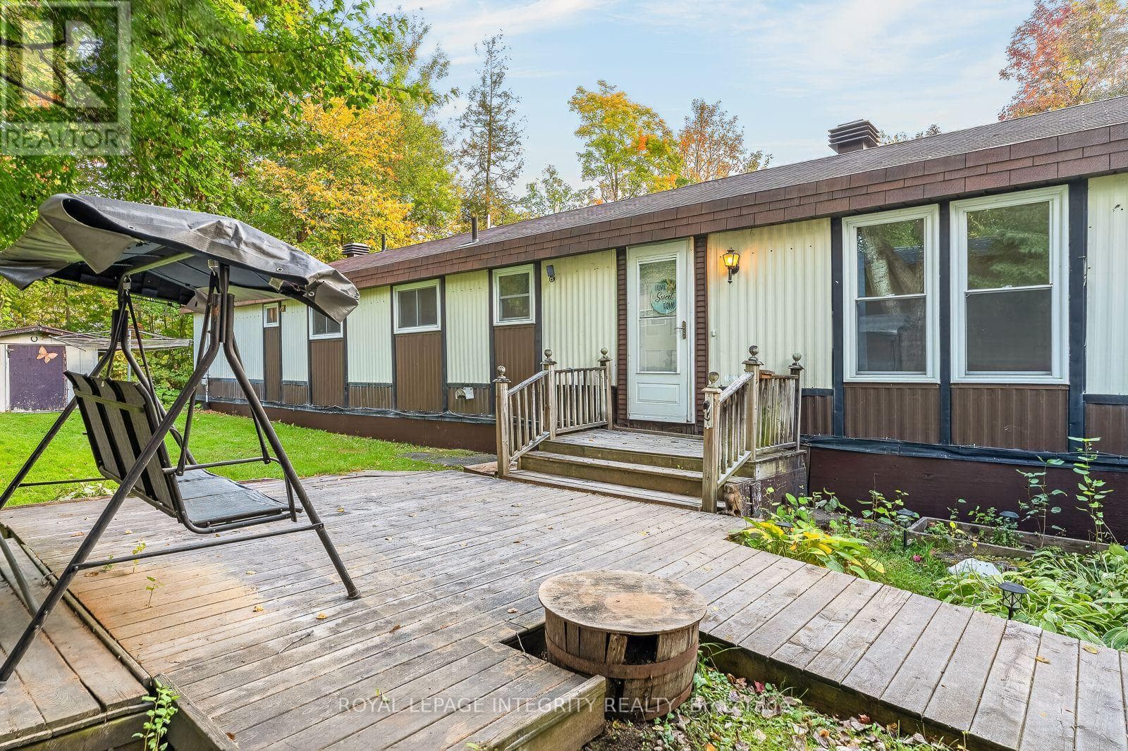 Single Family at 32- 7481 Mitch Owens Road, Ottawa, Ontario - Photo 9 - RE/MAX Garden City Realty