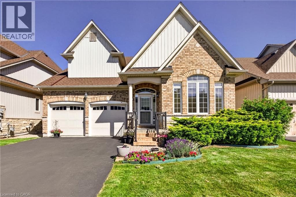 Single Family at 30 GALLOWAY Trail, Welland, Ontario - Photo 6 - RE/MAX Garden City Realty