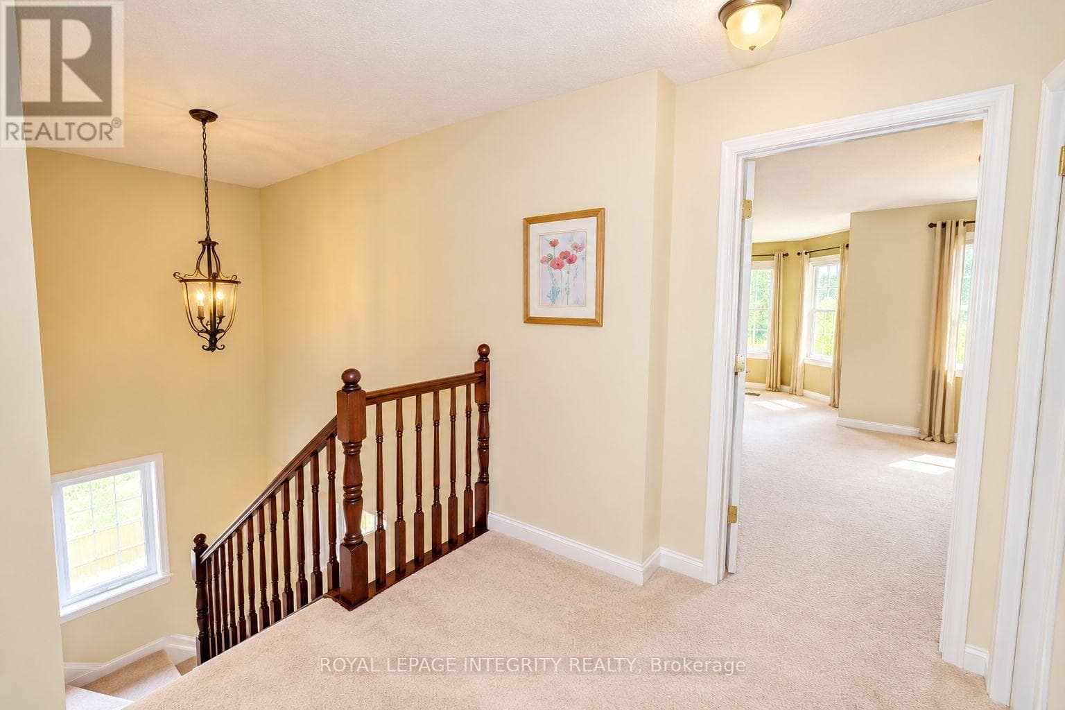 Single Family at 133 SHADY GROVE Street, Ottawa, Ontario - Photo 7 - RE/MAX Garden City Realty