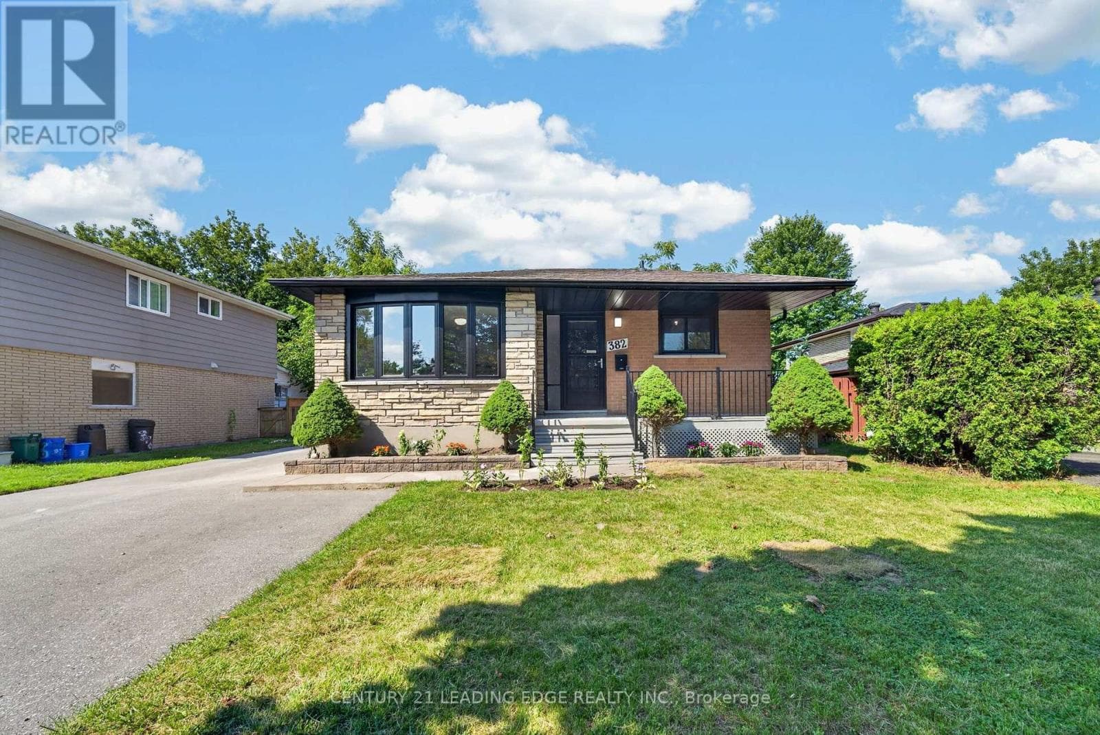 382 Fairlawn Street