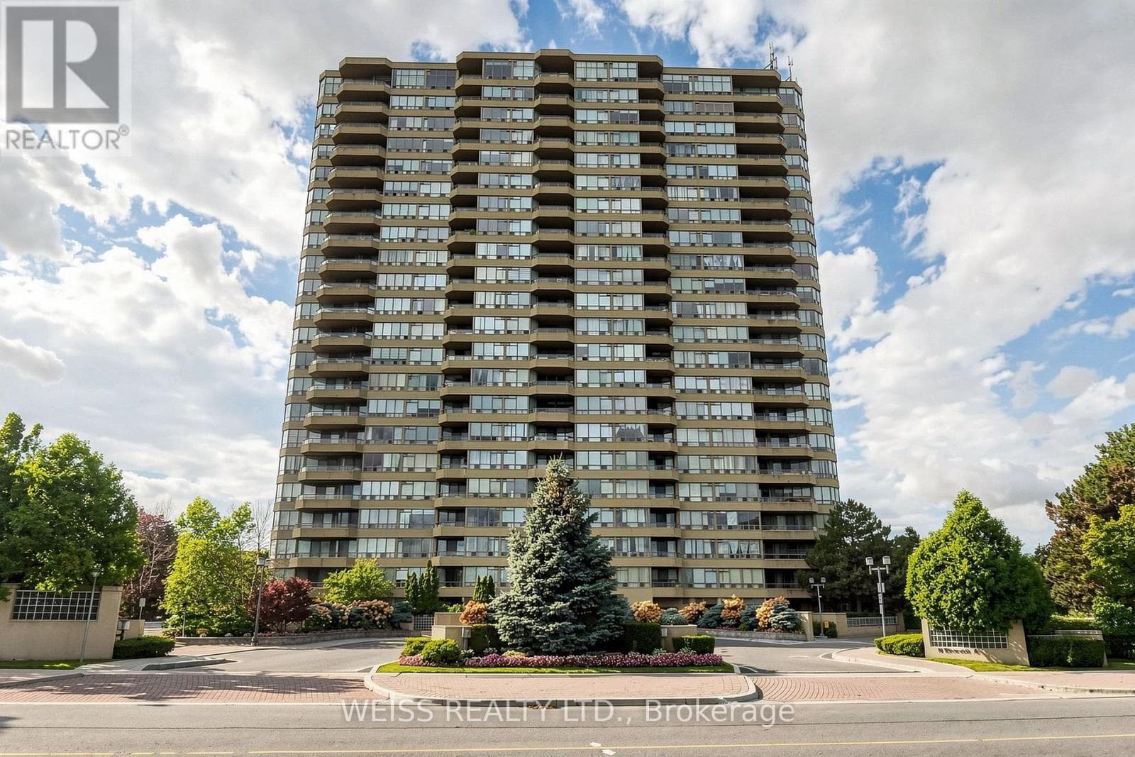 2104- 10 Torresdale Avenue