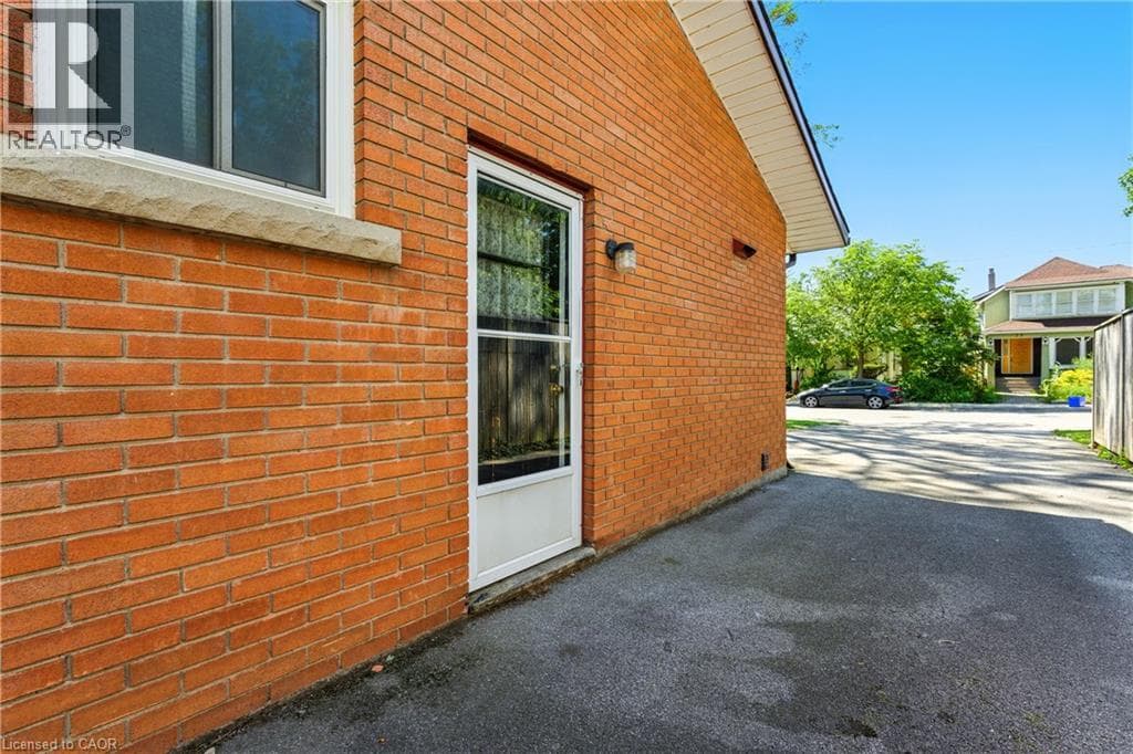 Multi-family at 34 SHOTWELL Street, Welland, Ontario - Photo 10 - RE/MAX Garden City Realty