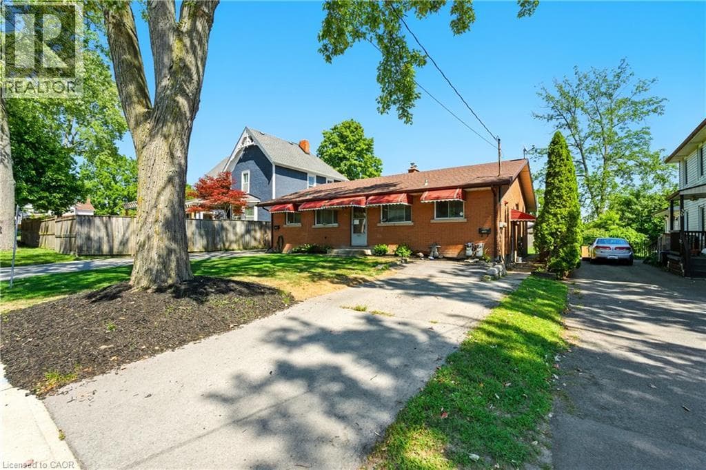Multi-family at 34 SHOTWELL Street, Welland, Ontario - Photo 2 - RE/MAX Garden City Realty