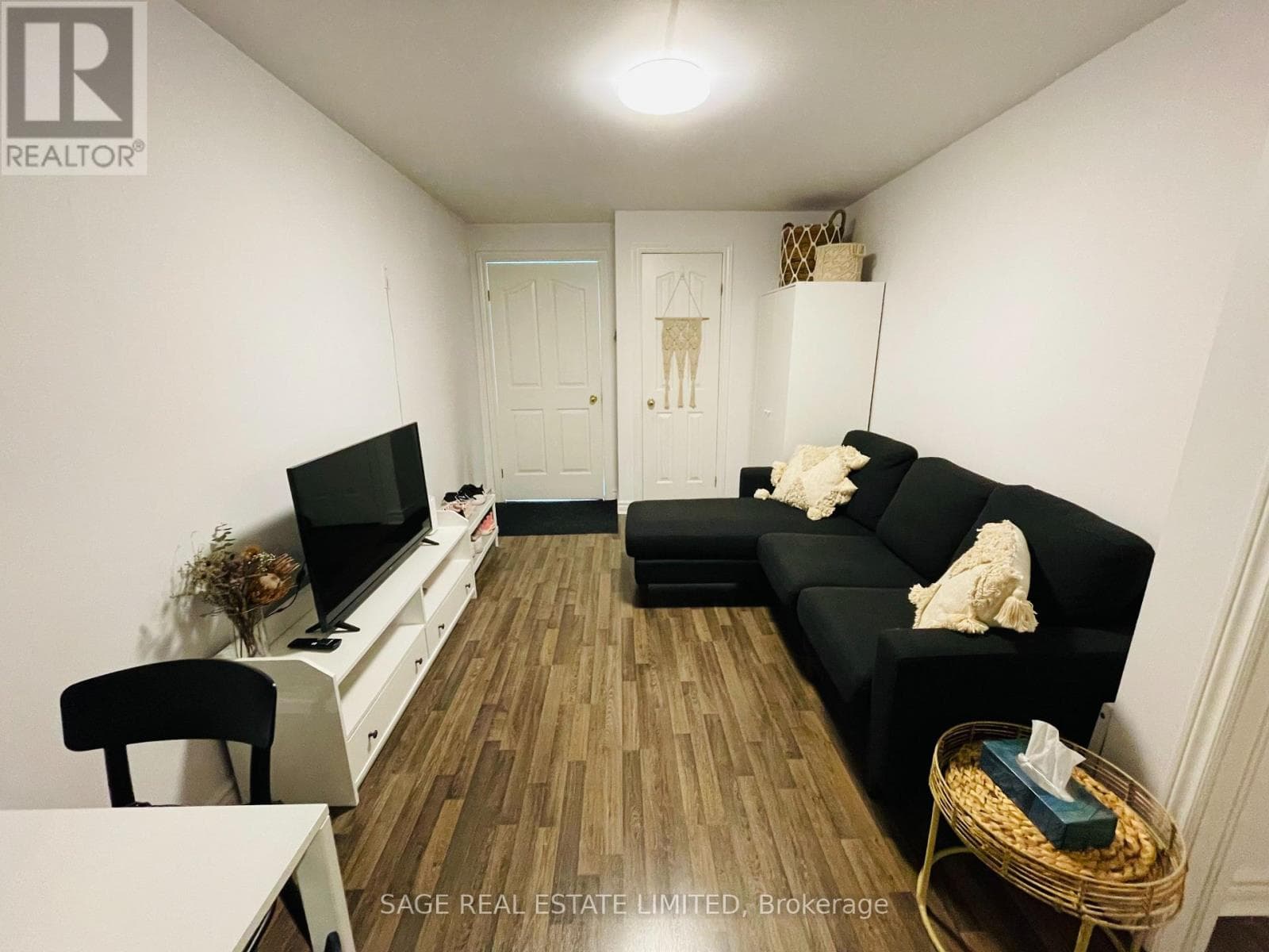 Multi-family at 5- 296 Runnymede Road, Toronto (Runnymede-Bloor West Village), Ontario - Photo 2 - RE/MAX Garden City Realty