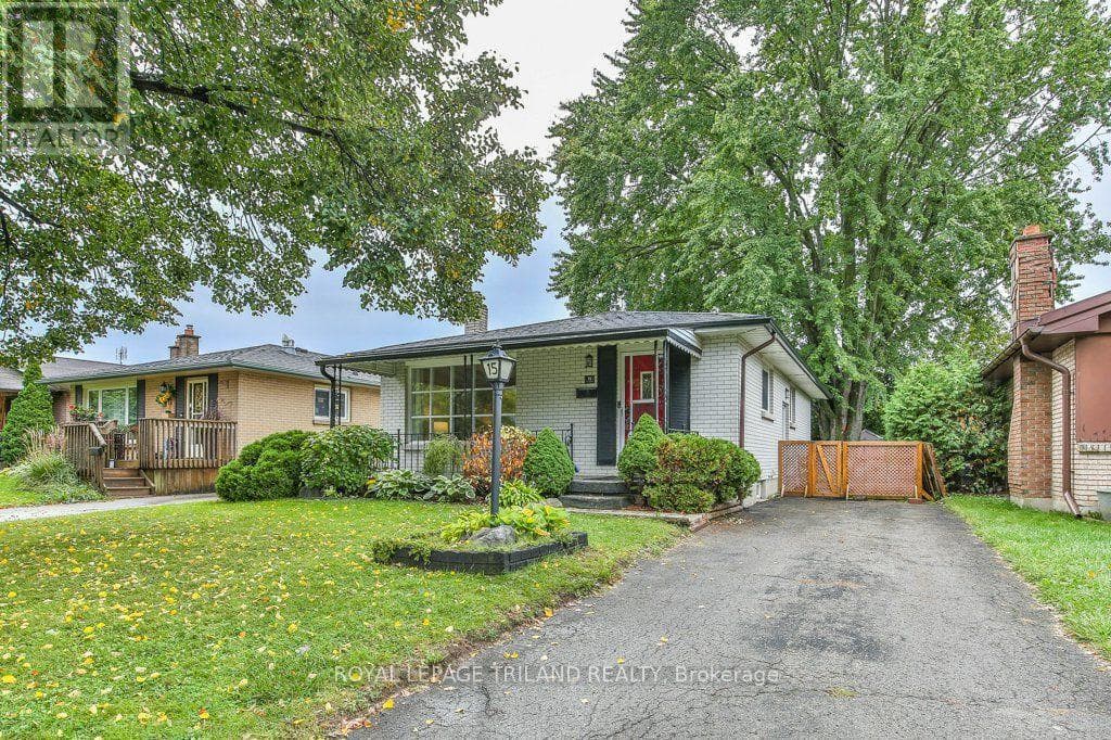 15 TALAVERA Crescent