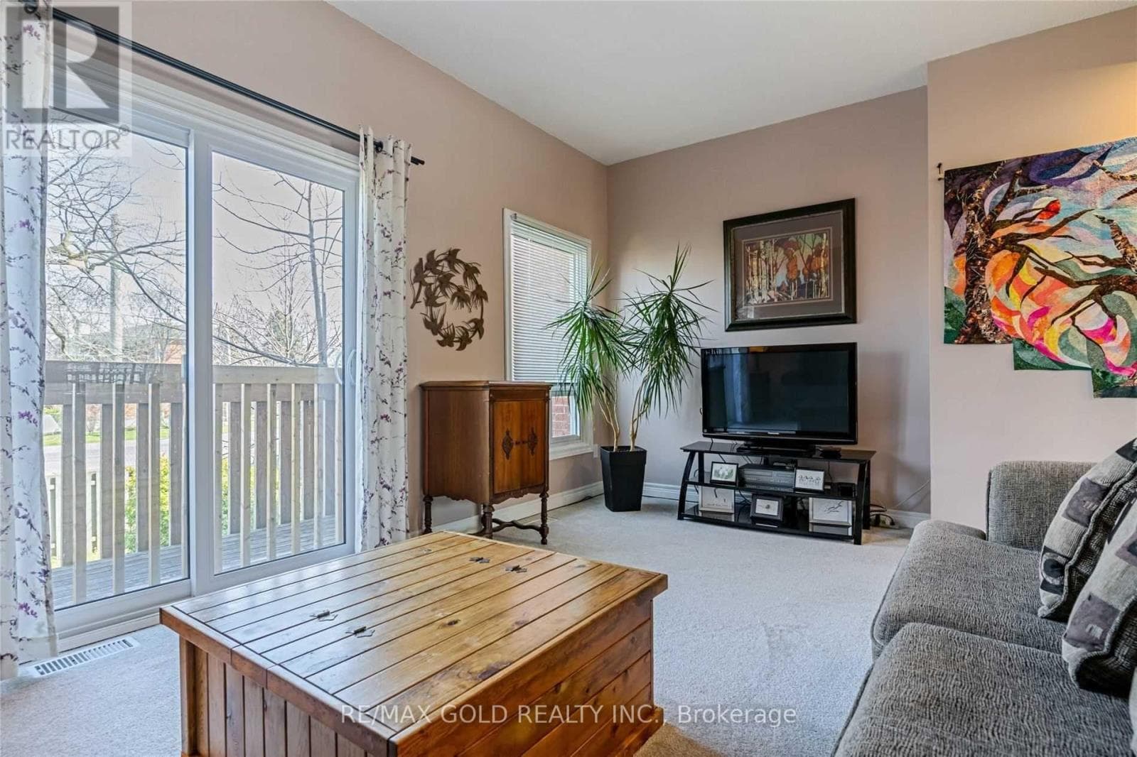 Single Family at 15- 6 Loconder Drive, Hamilton (Randall), Ontario - Photo 5 - RE/MAX Garden City Realty