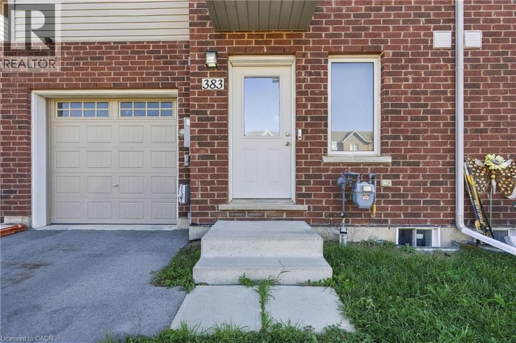 Single Family at 383 CHAFFEY Street, Welland, Ontario - Photo 2 - RE/MAX Garden City Realty